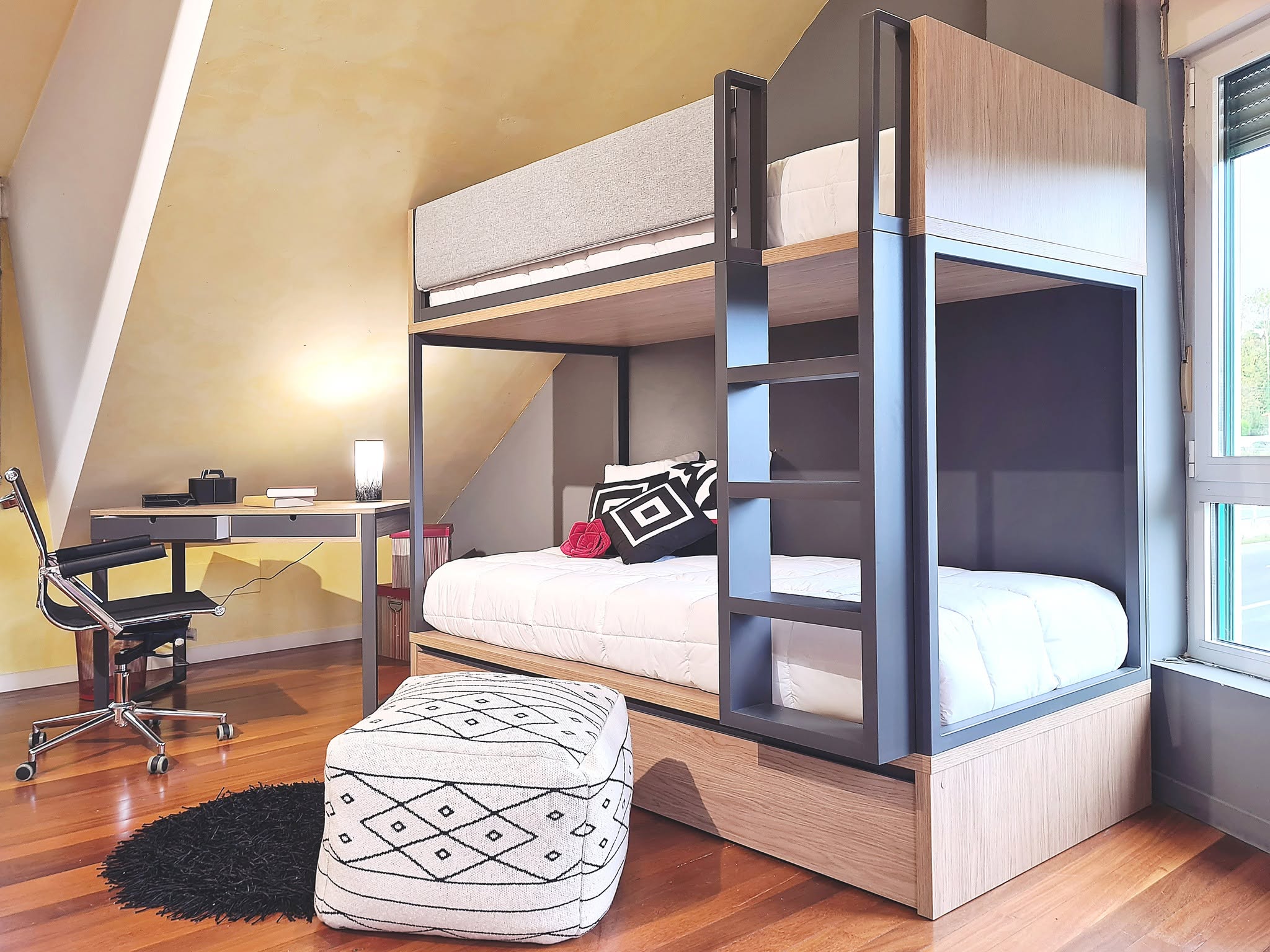 Seller Image