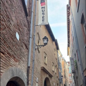 Seller Logo